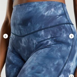 NEW Gym shark ELEVATE CYCLING SHORTS size medium